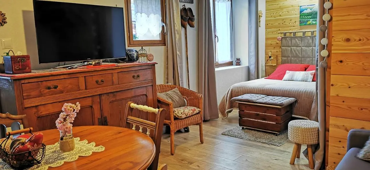 La Grange De Lina Apartment Grignon