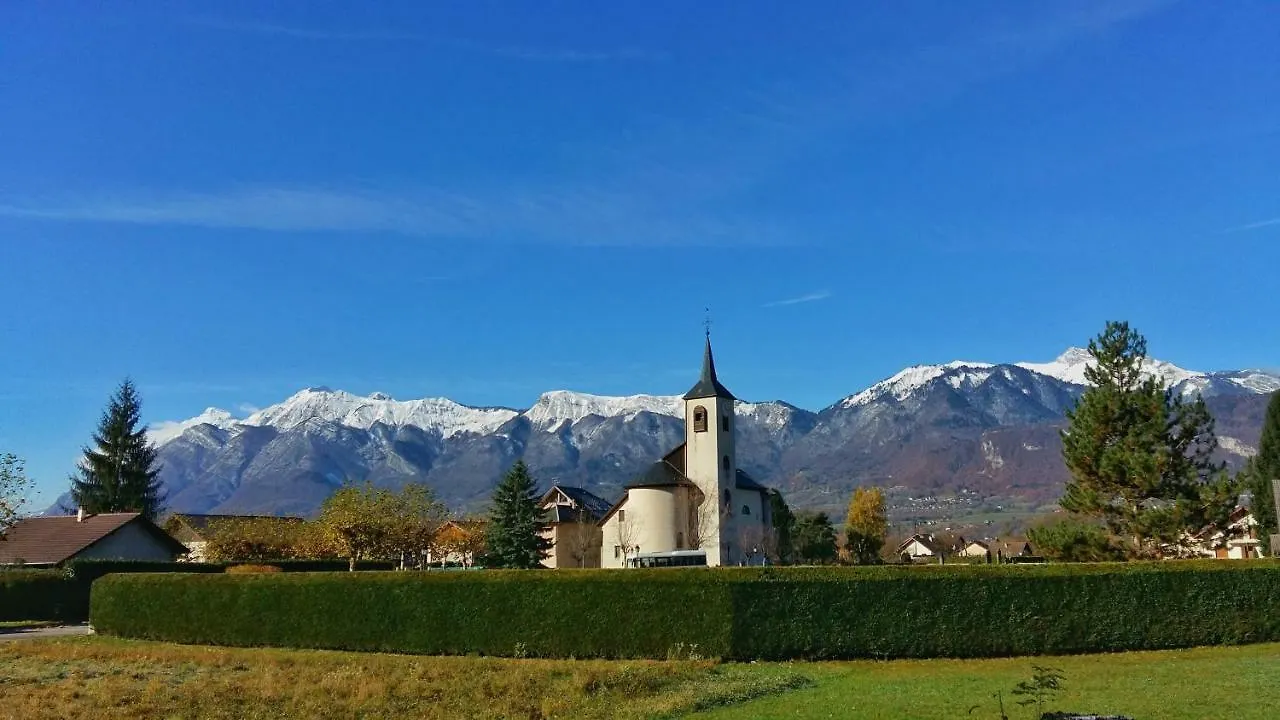 Grignon La Grange De Lina公寓